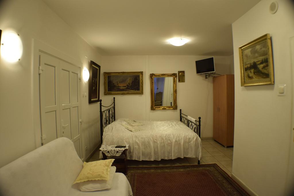 Piaseczno Willa Staropolska Ruang foto